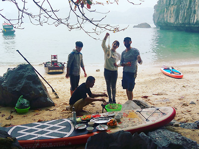 SUP Tour (CB01) – Paddling Adventure on Lan Ha Bay & Ba Trai Dao Lagoon